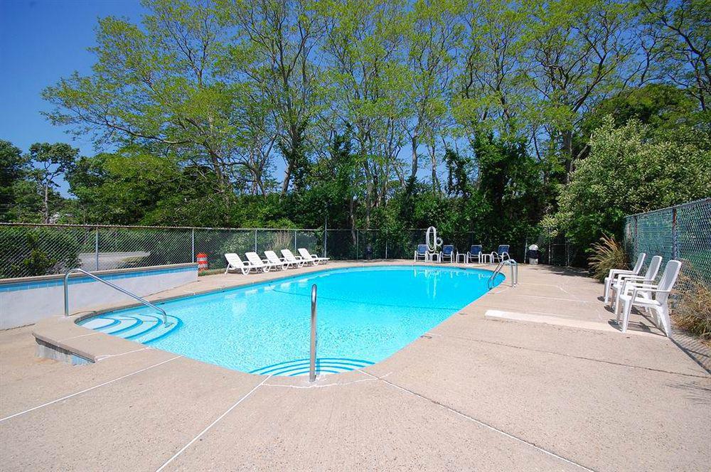 Captains Quarters Motel & Conference Center Eastham Exterior photo